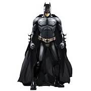 Batman Begins: 13-inch Deluxe Collector Figure
