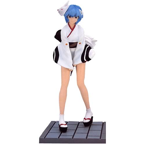 rei figurine