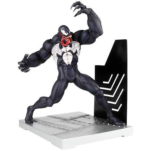 Spider-Man Venom Bookend Statue - Gentle Giant - Spider-Man - Statues ...