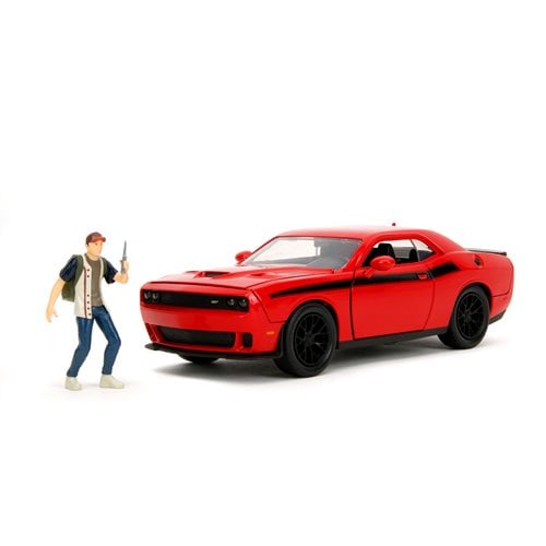 The Walking Dead 2015 Dodge Challenger 1:24 Scale Die-Cast Metal Vehicle with Glenn Figure